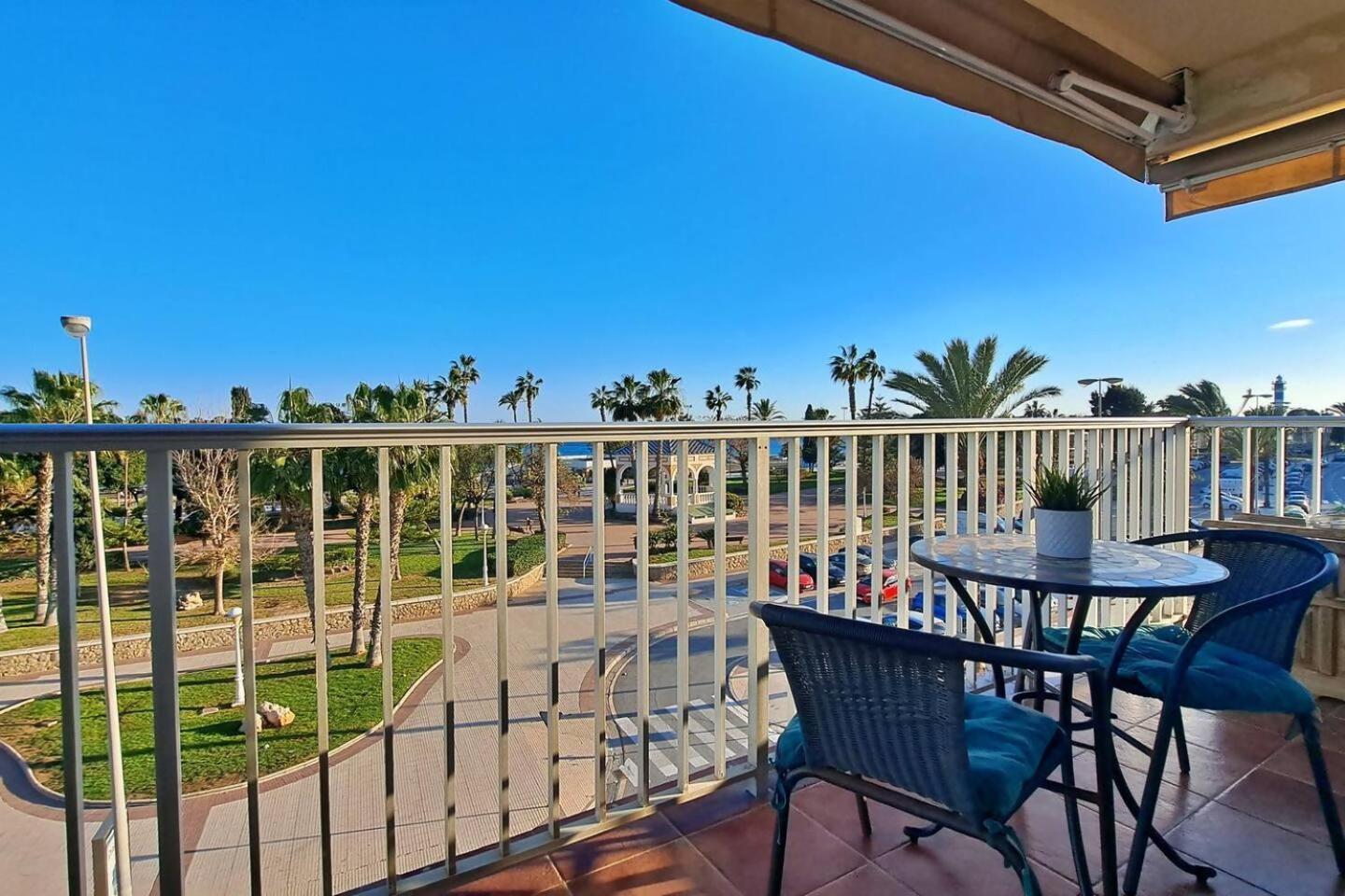 Apartamento El Nido Torre Del Mar Dış mekan fotoğraf