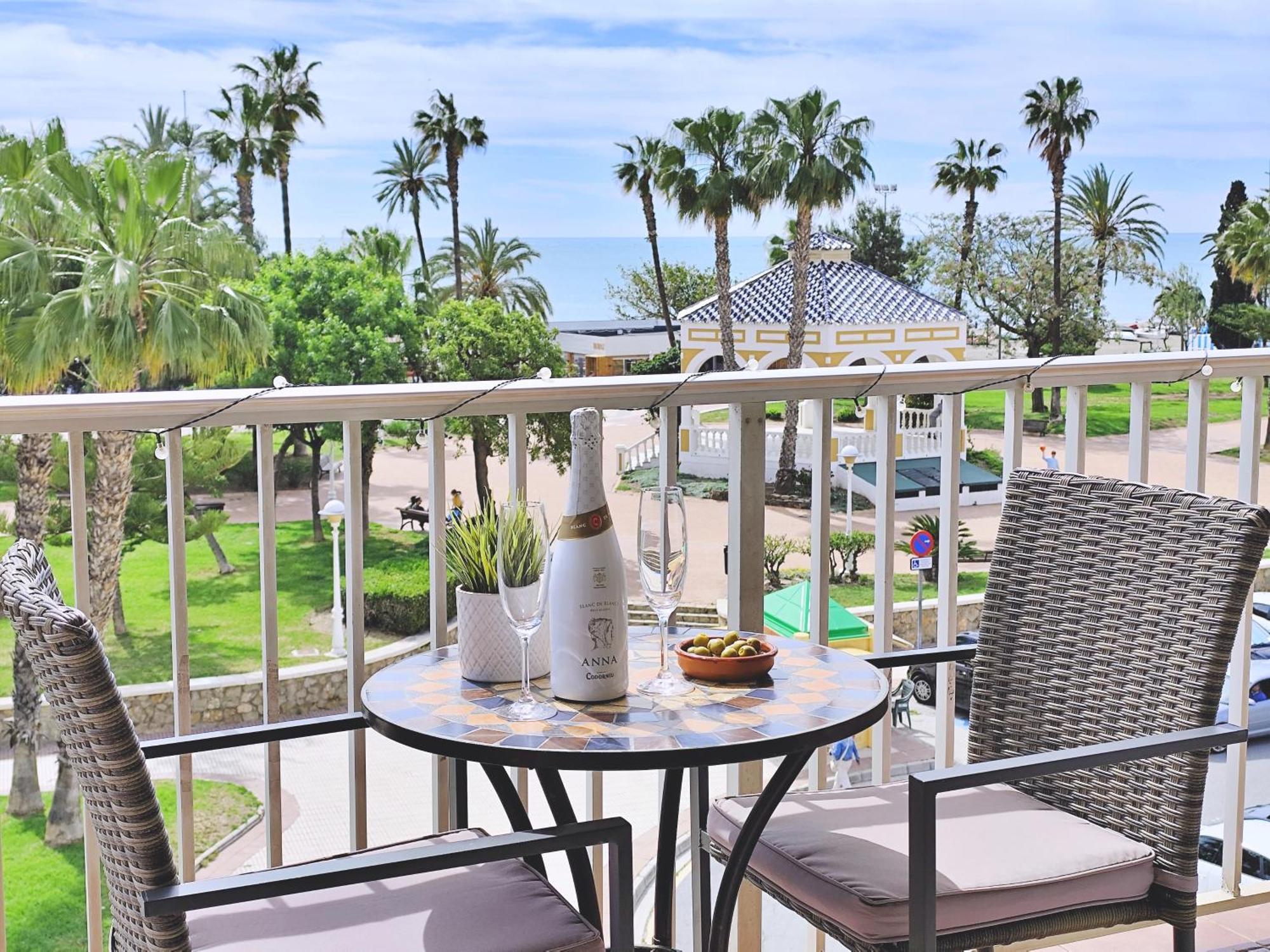 Apartamento El Nido Torre Del Mar Dış mekan fotoğraf